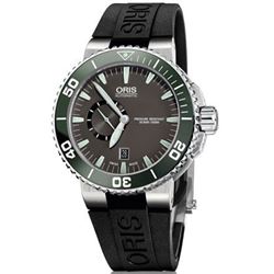Oris Aquis   Men Watch