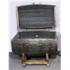 Image 1 : LARGE CUSTOM MADE WHISKEY BARREL COOLER WITH HEAVY
