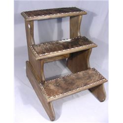 CUSTOM MADE CARVED WOOD AND ANIMAL HIDE STEP STOOL