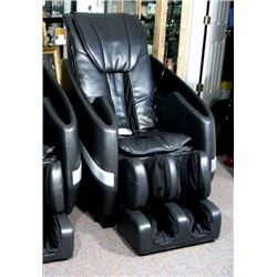 AMAZING FULL BODIED MESSAGE CHAIR