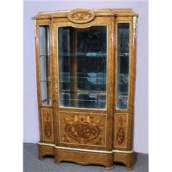 BEAUTIFUL FRENCH STYLE HAND CARVED AND INLAID CURIO