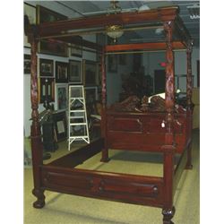 VERY FINE HAND CARVED MAHOGANY QUEEN SIZE CANOPY BED