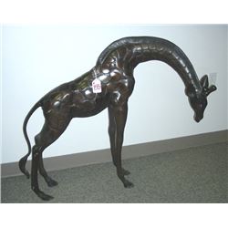 FINE BRONZE SCULPTURE OF STANDING GIRAFFE