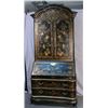 Image 2 : VERY FINE HAND PAINTED CHINOISERIE SECRETARY DESK