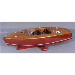 CUSTOM MADE WOODEN CRIS CRAFT MODEL BOAT