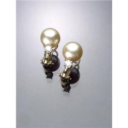 Pair of 18-Karat Yellow and White Gold Golden South Sea Pearl and Diamond French Clip-Back Earrin...