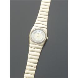 18-Karat Yellow Gold and Diamond Lady's Quartz Wristwatch, Baume & Mercier, Geneva, Recent, H...