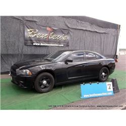 2011 DODGE CHARGER ~ 141,287 MILES VIN: 2B3CL1CT7BH600630, SEDAN, RWD, V8, BLACK, AC HOT, EMPTY TANK