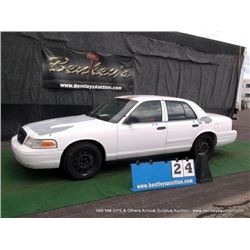 2007 FORD CROWN VICTORIA ~ 25,070 MILES TRACK CAR VIN: 2FAFP71W67X156207, SEDAN, RWD, V8, 4.6L, WHIT