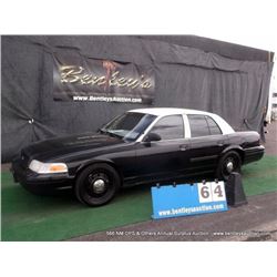 2010 FORD CROWN VICTORIA ~ 162,921 MILES VIN: 2FABP7BVXAX129474, SEDAN, RWD, V8, 4.6L, BLACK & WHITE