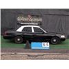 Image 5 : 2010 FORD CROWN VICTORIA ~ 143,896 MILES VIN: 2FABP7BV0AX123537, SEDAN, RWD, V8, 4.6L, BLACK & WHITE