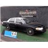 Image 4 : 2010 FORD CROWN VICTORIA ~ 126,020 MILES VIN: 2FABP7BV3AX136671, SEDAN, RWD, V8, 4.6L, BLACK & WHITE