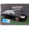 Image 4 : 2010 FORD CROWN VICTORIA ~ 123,129 MILES VIN: 2FABP7BV0AX112912, SEDAN, RWD, V8, 4.6L, BLACK & WHITE