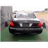 Image 6 : 2007 FORD CROWN VICTORIA ~ 129,438 MILES VIN: 2FAFP71W67X129427, SEDAN, RWD, V8, 4.6L, BLACK & WHITE