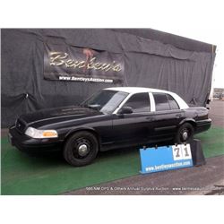 2010 FORD CROWN VICTORIA ~ 138,908 MILES VIN: 2FABP7BV0AX136644, SEDAN, RWD, V8, 4.6L, BLACK & WHITE