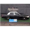 Image 5 : 2010 FORD CROWN VICTORIA ~ 130,891 MILES VIN: 2FABP7BV8AX119283, SEDAN, RWD, V8, 4.6L, BLACK & WHITE