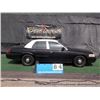Image 5 : 2010 FORD CROWN VICTORIA ~ 140,104 MILES VIN: 2FABP7BVXAX129460, SEDAN, RWD, V8, 4.6L, BLACK & WHITE