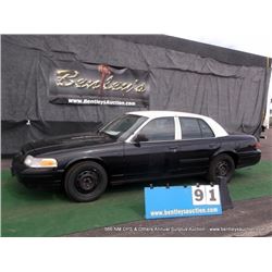 2010 FORD CROWN VICTORIA ~ 105,989 MILES VIN:2FABP7BV5AX112923, SEDAN, RWD, V8, 4.6L, BLACK & WHITE,