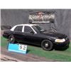 Image 4 : 2009 FORD CROWN VICTORIA ~ 118,819 MILES VIN: 2FAHP71V69X112582, SEDAN, RWD, V8, 4.6L, BLACK & WHITE