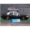 Image 5 : 2009 FORD CROWN VICTORIA ~ 118,819 MILES VIN: 2FAHP71V69X112582, SEDAN, RWD, V8, 4.6L, BLACK & WHITE