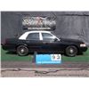 Image 5 : 2010 FORD CROWN VICTORIA ~ 157,915 MILES VIN: 2FABP7BVXAX136635, SEDAN, RWD, V8, 4.6L, BLACK & WHITE