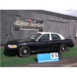 2010 FORD CROWN VICTORIA ~ 143,395 MILES VIN: 2FABP7BV8AX136634, SEDAN, RWD, V8, 4.6L, BLACK & WHITE