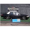 Image 5 : 2010 FORD CROWN VICTORIA ~ 143,395 MILES VIN: 2FABP7BV8AX136634, SEDAN, RWD, V8, 4.6L, BLACK & WHITE