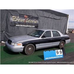 2003 FORD CROWN VICTORIA ~ 90,123 MILES VIN: 2FAFP71W63X136288, SEDAN, RWD, V8, 4.6L, SILVER & BLACK