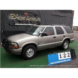 2004 CHEVROLET BLAZER 4WD ~ 107,484 MILES VIN: 1GNDT13XX4K154921, SUV, 4WD, V6, 4.3L, BROWN, AC COLD