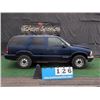 Image 5 : 1998 CHEVROLET BLAZER 4WD ~ 121,928 MILES VIN: 1GNDT13W6W2279229, SUV, 4WD, V6, 4.3L, BLUE, ROCK CHI