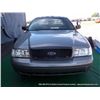 Image 3 : 2000 FORD CROWN VICTORIA ~ 098,487 MILES VIN: 2FAFP71W5YX197946, SEDAN, RWD, V8, 4.6L, GREY, WINDSHI