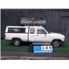 Image 5 : 1987 FORD RANGER ~ 98,814 MILES VIN: 1FTCR14A3HPB13682, PICKUP, RWD, I4, 2.3L, WHITE, WINDSHIELD CRA