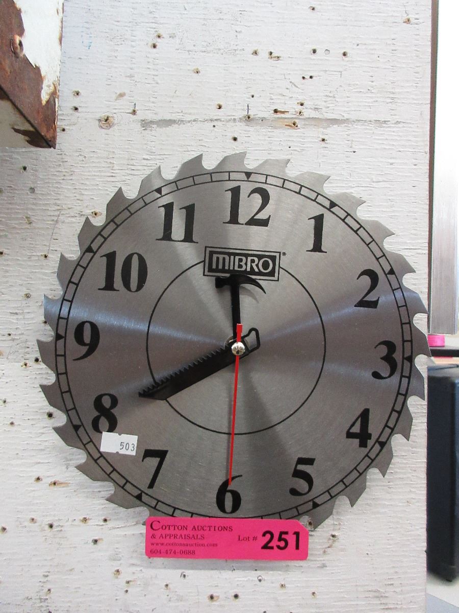 Stainless Steel Mibro Saw Blade Wall Clock Stainless Steel Mibro Saw Blade Wall Clock