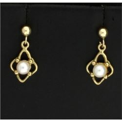 Pearl Dangle Earrings