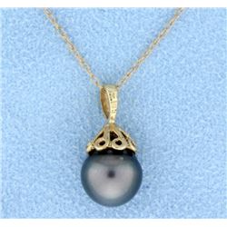 Tahitian Pearl pendant with chain