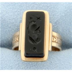 Vintage Coat of Arms Signet Ring