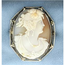 Vintage 14k White Gold Cameo Pin