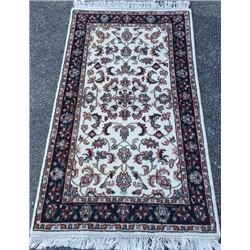 Very Fine Hand Made High Quality Kashan Design Rug (60 X36 )