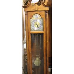 Vintage Howard Miller Grandfather Clock 76" w. Key Very Good Operational Condition