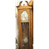 Image 2 : Vintage Howard Miller Grandfather Clock 76" w. Key Very Good Operational Condition