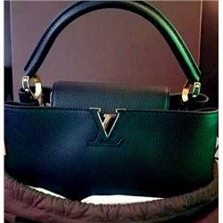 Louis Vuitton Capucines MM