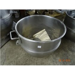 60 Qt. Mixer Bowl w/Whip