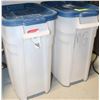 Image 1 : 2 RUBBERMAID "ROUGHNECK" BINS WITH LIDS
