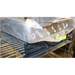 LOT OF 2 KNIFE HOLDERS