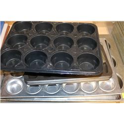 LOT OF BAKING AND MUFFIN PANS