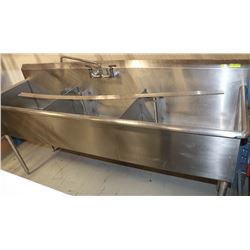 QUEST S/S TRIPLE SINK 85.5"