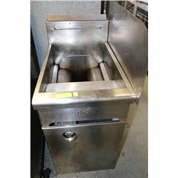 QUEST DEEPFRYER WITH SHIELD