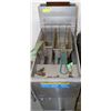 Image 1 : PITCO DOUBLE BASKET DEEPFRYER WITH BASKETS