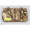 Image 1 : SMALL GOLD KENNETH COLE PURSE