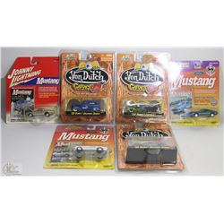FLAT OF SMALL DIE CAST CARS